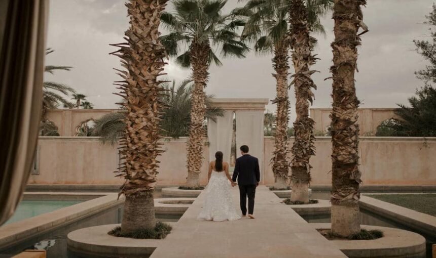 Mariage couture au cœur d&rsquo;un jardin luxuriant à Marrakech : l&rsquo;inspiration qui redéfinit l&rsquo;élégance